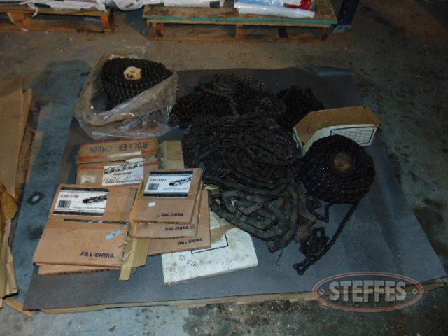 Pallet of roller chain,_1.jpg